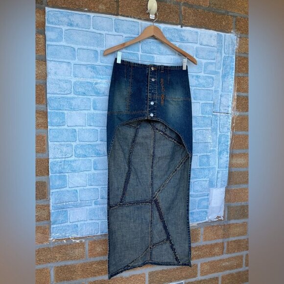 Sollo Mobe denim jean skirt Hi-low vintage size medium - Picture 2 of 8